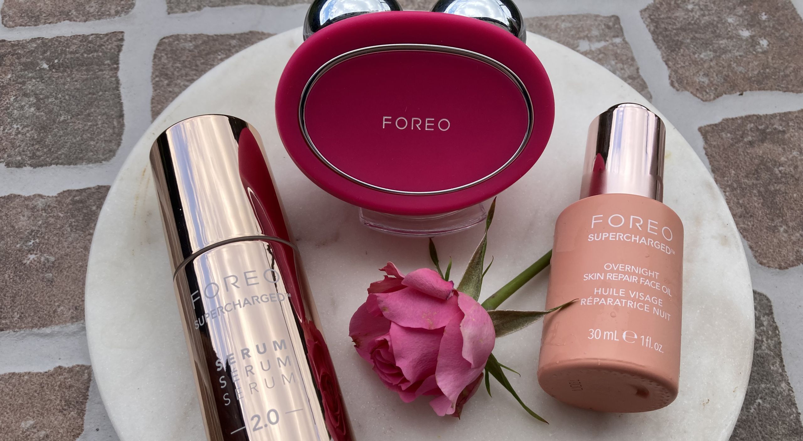 Foreo BEAR 2 cu serul Supercharged și uleiul facial pentru noapte, review Oana Grecea