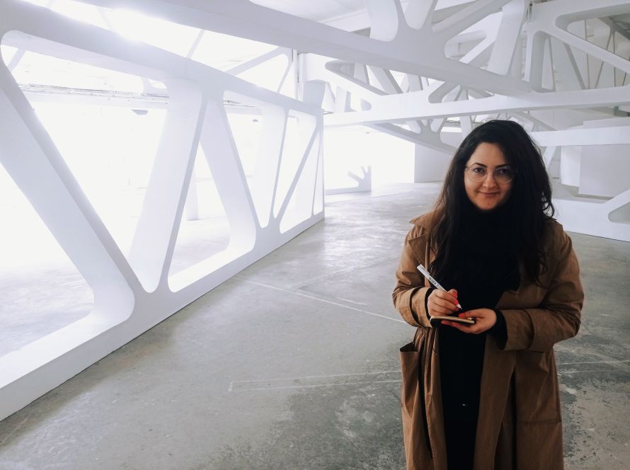 Anca Zaharia, autoare română, interviu despre jurnal în rubrica #StillWriting