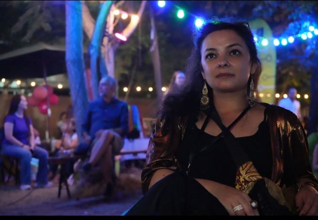 Carla Francesca Schoppel – autor al proiectului Schoppel Cut, între poezie, colaj și jurnal personal.