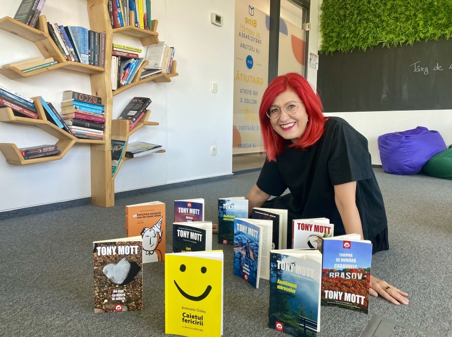 Antoneta Galeș în cadrul interviului #StillWriting – despre scris, introspecție și relații mamă-fiică