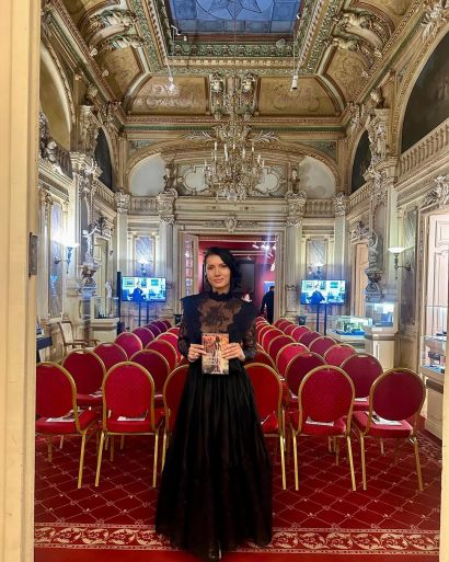 Petronela Rotar – interviu despre jurnal, poezie și reconstrucție emoțională pentru rubrica #StillWriting
