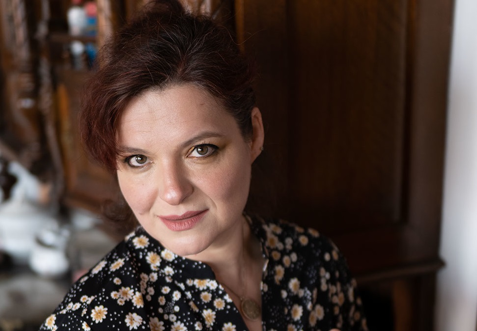 Cristina Lincu, scriitoare, despre jurnal și scrisul personal – #StillWriting
